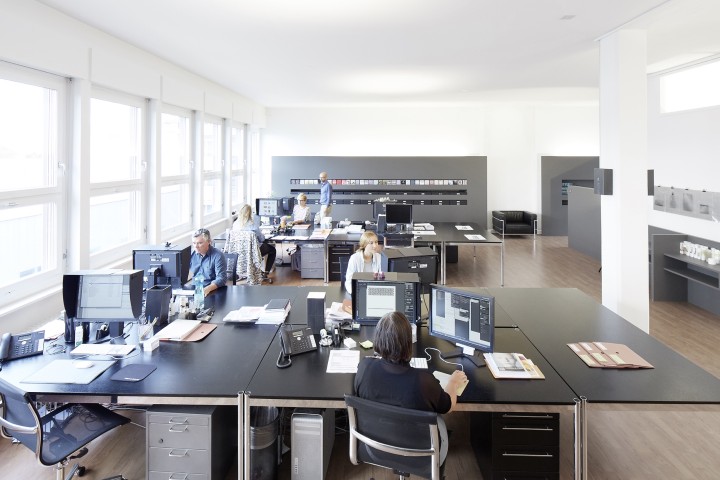 3 agentur 4 2